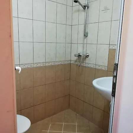 Kristi Homestay